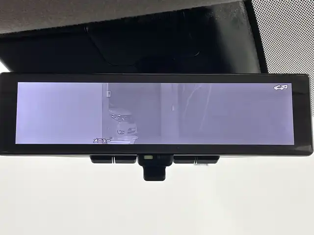 日産 ノート X 神奈川県 2021(令3)年 2.2万km ピュアホワイトパール 純正ナビゲーション/アラウンドビューモニター/純正ＬＥＤヘッドライト/オートライト/オートハイビーム/ＥＴＣ２．０/前方ドライブレコーダー/スマートキー/スペアキー/純正１６インチアルミホイール付き夏タイヤ/置くだけ充電付き/デジタルインナーミラー/フロアマット/コーナーセンサー/クリアランスソナー/ＡＢＳ/横滑り防止/盗難防止装置