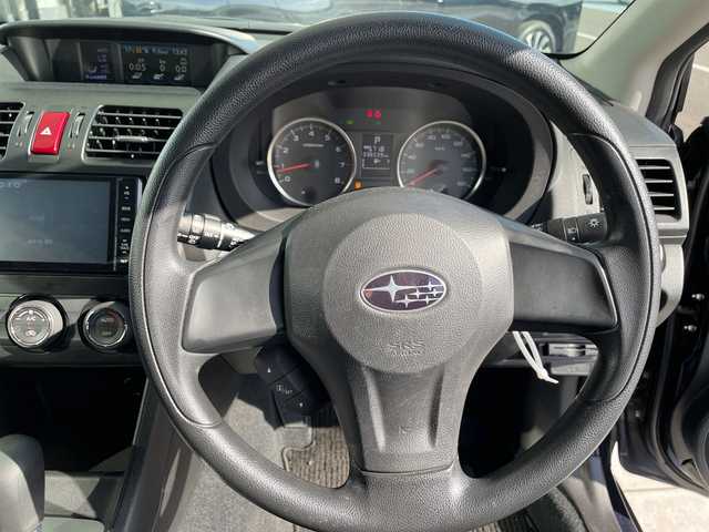 スバル インプレッサ スポーツ 1．6i－L 愛知県 2013(平25)年 3.7万km ディープシーブルーパール 純正ナビ/純正アルミホイール/フルセグ/CD DVD/Bluetooth/純正フロアマット/アイドリングストップ/リモコンキー