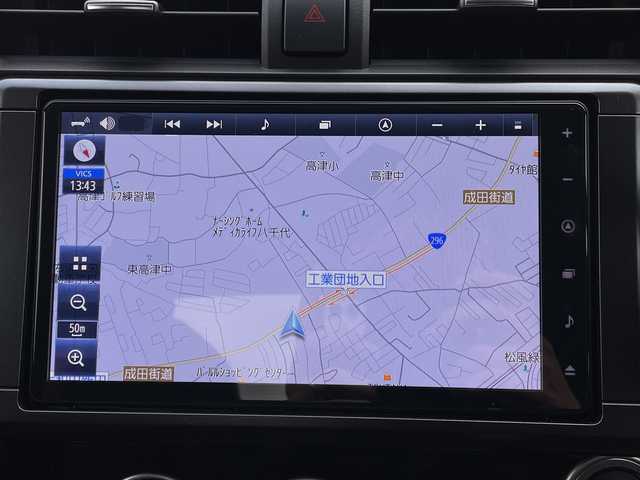 トヨタ ＧＲ８６ RZ 千葉県 2024(令6)年 0.1万km クリスタルホワイトパール メーカーOP/・brembo製ベンチレーテッドディスクブレーキ（フロント：17インチ4ポッド対向キャリパー・リヤ：17インチ2ポッド対向キャリパー)203500円/・SACHS(ZF)アブソーバー55000円/純正9インチナビ/(フルセグTV/BT/CD/DVD/FM/AM)/ブラインドスポットモニター/衝突被害軽減システム/車線逸脱警報/バックカメラ/追従式クルーズコントロール/ハーフレザーシート/横滑り防止装置/ETC2.0/LEDヘッドライト/オートライト/ウィンカーミラー/電動格納ミラー/純正18インチAW/シートヒーター/シートリフター/TVキャンセラー/プッシュスタート/スマートキー/フロアマット/スペアキー/取扱説明書/保証書