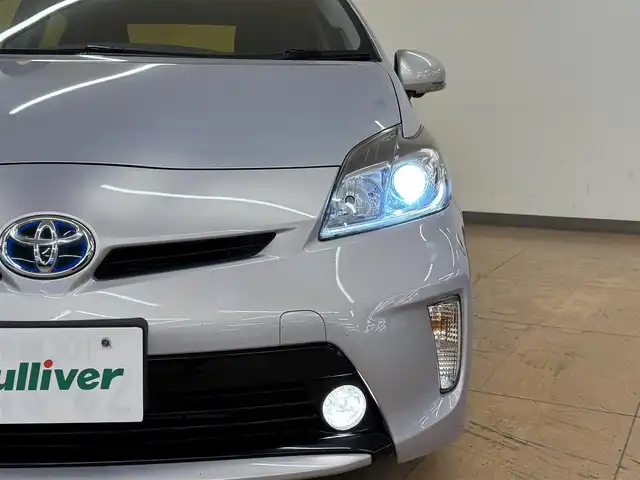 トヨタ プリウス G 群馬県 2014(平26)年 5.8万km ライトパープルマイカ 純正7インチナビ/・フルセグTV/・BT/DVD/CD/SD/・FM/AM/バックカメラ/ビルトインETC/ブラックハーフレザーシート/運転席パワーシート/革巻きステアリング/ステアリングスイッチ/クルーズコントロール/スマートキー/プッシュスタート/LEDヘッドライト/フォグランプ/オートライト/純正15インチAW/純正フロアマット/純正ドアバイザー/電動格納ウィンカーミラー/横滑り防止機能