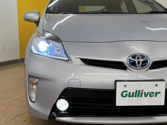 トヨタ プリウス G 群馬県 2014(平26)年 5.8万km ライトパープルマイカ 純正7インチナビ/・フルセグTV/・BT/DVD/CD/SD/・FM/AM/バックカメラ/ビルトインETC/ブラックハーフレザーシート/運転席パワーシート/革巻きステアリング/ステアリングスイッチ/クルーズコントロール/スマートキー/プッシュスタート/LEDヘッドライト/フォグランプ/オートライト/純正15インチAW/純正フロアマット/純正ドアバイザー/電動格納ウィンカーミラー/横滑り防止機能