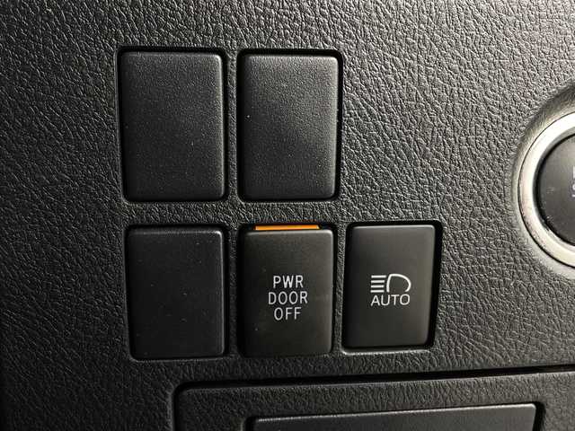 トヨタ ヴェルファイア Z Aエディション 新潟県 2019(令1)年 5.7万km ホワイトパールクリスタルシャイン 4WD/トヨタセーフティセンス/フリップダウンモニター/AW付スタッドレス積込/純正10インチSDナビ/　CD/DVD/Bluetooth/フルセグTV/HDMI/バックカメラ/両側パワースライドドア/レーダークルーズコントロール/LEDオートライト/WedsSports18インチアルミホイール/レーントレーシングアラート/クリアランスソナー/ステアリングリモコン/ウィンカーミラー/スマートキー/ビルトインETC