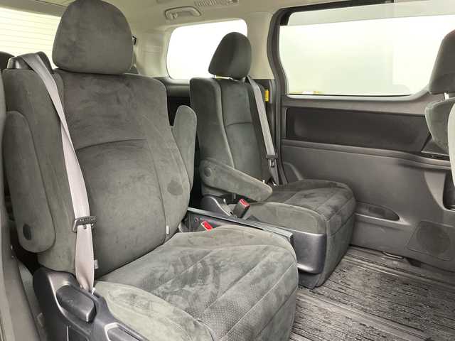 トヨタ ヴェルファイア 2．4Z プラチナセレクションⅡ 道央・札幌 2011(平23)年 4.7万km ホワイトパールクリスタルシャイン ・4WD/寒冷地仕様/・純正ディーラーOPナビ  /・フルセグ/BT/DVD/CD/SD/・バックカメラ/・純正フリップダウンモニター/・両側パワースライドドア/・パワーバックドア/・HIDオートライト/・フォグランプ/・スマートキー×2/・純正17インチAW/・前方ドライブレコーダー/・ETC