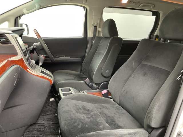 トヨタ ヴェルファイア 2．4Z プラチナセレクションⅡ 道央・札幌 2011(平23)年 4.7万km ホワイトパールクリスタルシャイン ・4WD/寒冷地仕様/・純正ディーラーOPナビ  /・フルセグ/BT/DVD/CD/SD/・バックカメラ/・純正フリップダウンモニター/・両側パワースライドドア/・パワーバックドア/・HIDオートライト/・フォグランプ/・スマートキー×2/・純正17インチAW/・前方ドライブレコーダー/・ETC