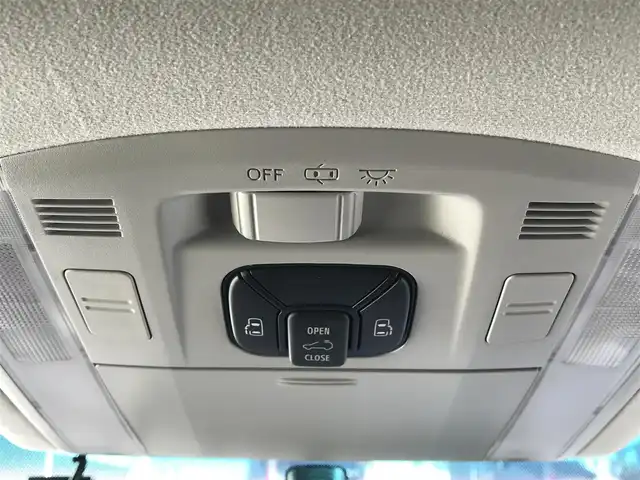 トヨタ ヴェルファイア 2．4Z 富山県 2012(平24)年 5.9万km ブラック ツインサンルーフ/フリップダウンモニター/純正ナビ/フルセグTV/バックカメラ/ドライブレコーダー/コーナーセンサー/両側パワースライドドア/ステアリングスイッチ/プッシュスタート/スマートキー/オートライト/ETC