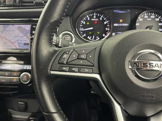 日産 エクストレイル 20Xi Vセレクション 秋田県 2021(令3)年 4.9万km ブリリアントホワイトパール ４WD/純正メモリナビ(Bluetooth/CD/DVD/フルセグ)/全方位カメラ/アラウンドビューモニター/ETC/前方ドライブレコーダー/前席シートヒーター/前席パワーシート/クルーズコントロール/ダウンヒルアシストコントロール/電動リアゲード/前後コーナーセンサー/プロパイロット/NISMOアルミホイル/NISMOフロアマット/オートマチックハイビーム/盗難防止装置/LEDヘッドライト/スマートキー/スペアキー