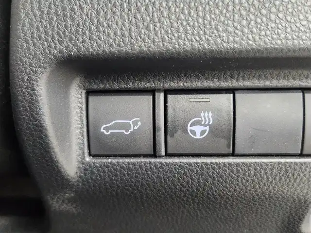 トヨタ ハリアー ハイブリッド Z レザーパッケージ 愛知県 2020(令2)年 6.6万km プレシャスブラックパール トヨタセーフティセンス/純正ディスプレイオーディオ/ＪＢＬサウンド/バックカメラ/デジタルインナーミラー/ヘッドアップディスプレイ/ＢＳＭ/黒革シート/MTモード付AT/USB挿入口/シートメモリ/ＥＴＣ２．０/前席シートヒーター/前席エアシート/パワーシート/ステアリングヒーター/電動リアゲート/ドラレコ/社外17インチAW/サマータイヤ積み込み/純正フロアマット