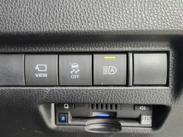 トヨタ ハリアー ハイブリッド Z レザーパッケージ 愛知県 2020(令2)年 6.6万km プレシャスブラックパール トヨタセーフティセンス/純正ディスプレイオーディオ/ＪＢＬサウンド/バックカメラ/デジタルインナーミラー/ヘッドアップディスプレイ/ＢＳＭ/黒革シート/MTモード付AT/USB挿入口/シートメモリ/ＥＴＣ２．０/前席シートヒーター/前席エアシート/パワーシート/ステアリングヒーター/電動リアゲート/ドラレコ/社外17インチAW/サマータイヤ積み込み/純正フロアマット