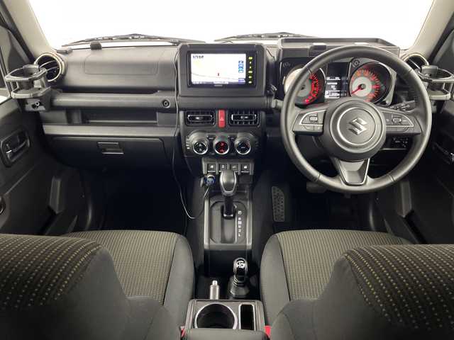 スズキ ジムニー XC 埼玉県 2022(令4)年 2.8万km ジャングルグリーン 純正ナビ/　(Bluetooth/DVD/CD/USB/iPod/SD)/フルセグテレビ/バックカメラ/ビルトインETC/ドライブレコーダー/デジタルインナーミラー/クルーズコントロール/衝突被害軽減ブレーキ/車線逸脱警報/運転席・助手席シートヒーター/ダウンヒルアシストコントロール/ヒーテッドドアミラー/プッシュスタート/社外フロアマット/純正16インチアルミホイール