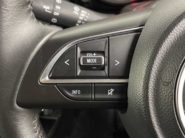 スズキ ジムニー XC 埼玉県 2022(令4)年 2.8万km ジャングルグリーン 純正ナビ/　(Bluetooth/DVD/CD/USB/iPod/SD)/フルセグテレビ/バックカメラ/ビルトインETC/ドライブレコーダー/デジタルインナーミラー/クルーズコントロール/衝突被害軽減ブレーキ/車線逸脱警報/運転席・助手席シートヒーター/ダウンヒルアシストコントロール/ヒーテッドドアミラー/プッシュスタート/社外フロアマット/純正16インチアルミホイール