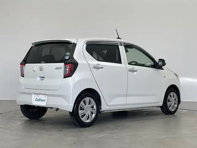 ダイハツ ミラ イース X SAⅢ 埼玉県 2017(平29)年 4.7万km パールホワイトⅢ 社外ナビ　バックカメラ　ＥＴＣ　ドライブレコーダー　スマートアシスト３　ＣＤ再生　エアコン　フロアマット　アイドリングストップ　コーナーセンサー　リモコンキー　オートハイビーム　ＬＥＤライト　ＴＶ