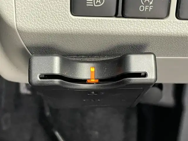 ダイハツ ミラ イース X SAⅢ 埼玉県 2017(平29)年 4.7万km パールホワイトⅢ 社外ナビ　バックカメラ　ＥＴＣ　ドライブレコーダー　スマートアシスト３　ＣＤ再生　エアコン　フロアマット　アイドリングストップ　コーナーセンサー　リモコンキー　オートハイビーム　ＬＥＤライト　ＴＶ