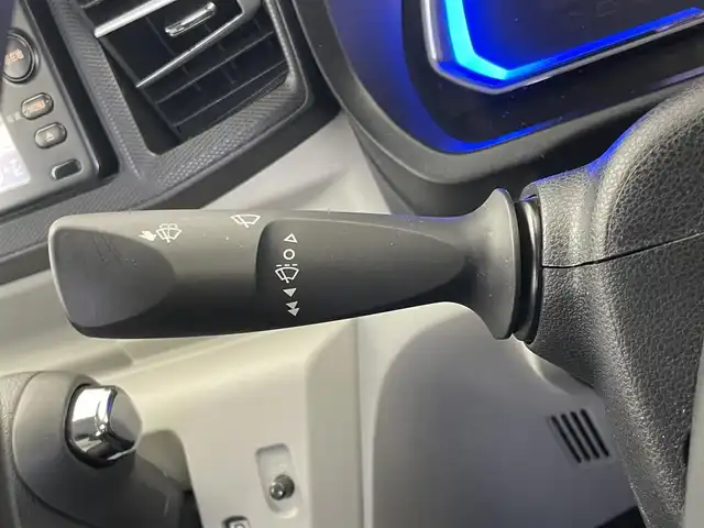 ダイハツ ミラ イース X SAⅢ 埼玉県 2017(平29)年 4.7万km パールホワイトⅢ 社外ナビ　バックカメラ　ＥＴＣ　ドライブレコーダー　スマートアシスト３　ＣＤ再生　エアコン　フロアマット　アイドリングストップ　コーナーセンサー　リモコンキー　オートハイビーム　ＬＥＤライト　ＴＶ