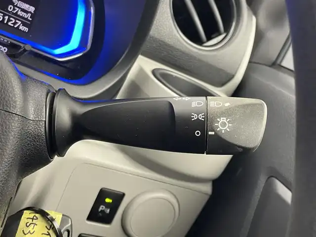 ダイハツ ミラ イース X SAⅢ 埼玉県 2017(平29)年 4.7万km パールホワイトⅢ 社外ナビ　バックカメラ　ＥＴＣ　ドライブレコーダー　スマートアシスト３　ＣＤ再生　エアコン　フロアマット　アイドリングストップ　コーナーセンサー　リモコンキー　オートハイビーム　ＬＥＤライト　ＴＶ