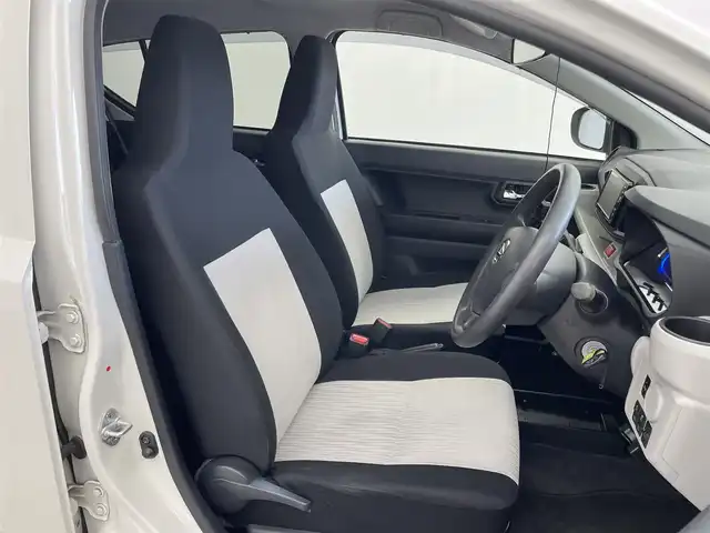 ダイハツ ミラ イース X SAⅢ 埼玉県 2017(平29)年 4.7万km パールホワイトⅢ 社外ナビ　バックカメラ　ＥＴＣ　ドライブレコーダー　スマートアシスト３　ＣＤ再生　エアコン　フロアマット　アイドリングストップ　コーナーセンサー　リモコンキー　オートハイビーム　ＬＥＤライト　ＴＶ