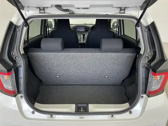 ダイハツ ミラ イース X SAⅢ 埼玉県 2017(平29)年 4.7万km パールホワイトⅢ 社外ナビ　バックカメラ　ＥＴＣ　ドライブレコーダー　スマートアシスト３　ＣＤ再生　エアコン　フロアマット　アイドリングストップ　コーナーセンサー　リモコンキー　オートハイビーム　ＬＥＤライト　ＴＶ