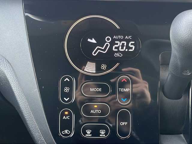 日産 デイズ ルークス HWS X Vセレ +SeftyⅡ 茨城県 2015(平27)年 1.7万km プレミアムパープルP ワンオーナー/CD/DVDプレイヤー/アラウンドビューモニター/片側パワースライドドア/横滑り防止装置/衝突被害軽減システム/純正14インチアルミホイール/HIDオートライト/純正フロアマット/プッシュスタート