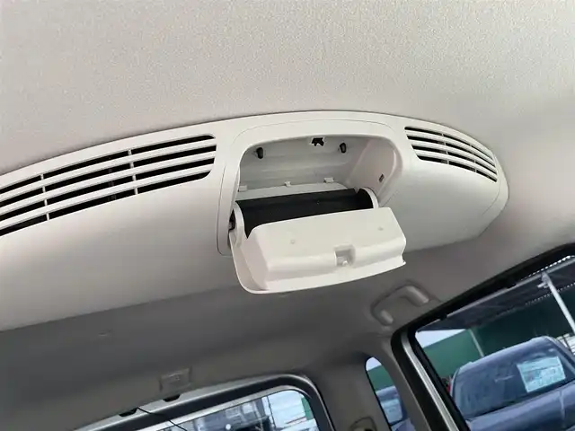 日産 デイズ ルークス ハイウェイスターターボ 千葉県 2017(平29)年 6万km クールシルバー エマージェンシーブレーキ/アラウンドビューカメラ/純正SDナビ【MJ116D-W】/・CD/Bluetooth/フルセグTV/両後パワースライドドア/インテリジェントキー/純正キセノンヘッドライト/フォグランプ/社外ドライブレコーダー/ETC/純正15インチアルミホイール/本革巻きステアリング/サイドエアバッグ/アイドリングストップ