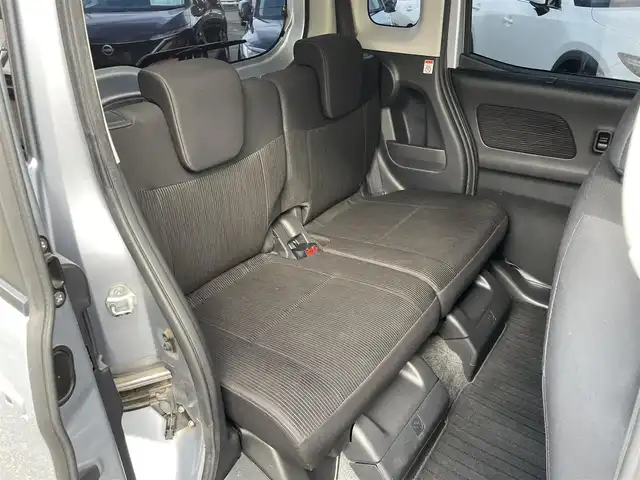 日産 デイズ ルークス ハイウェイスターターボ 千葉県 2017(平29)年 6万km クールシルバー エマージェンシーブレーキ/アラウンドビューカメラ/純正SDナビ【MJ116D-W】/・CD/Bluetooth/フルセグTV/両後パワースライドドア/インテリジェントキー/純正キセノンヘッドライト/フォグランプ/社外ドライブレコーダー/ETC/純正15インチアルミホイール/本革巻きステアリング/サイドエアバッグ/アイドリングストップ