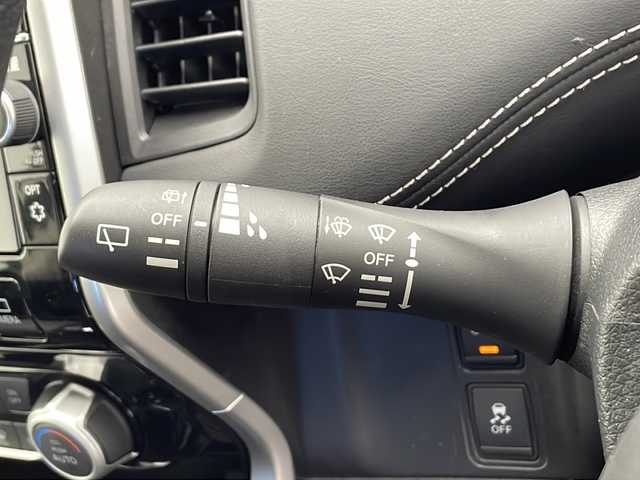 日産 セレナ ハイウェイスター G 千葉県 2016(平28)年 8.2万km ブリリアントホワイトパール 純正ナビ/　CD/DVD/ブルーレイ/クルーズコントロール/車線逸脱警報/衝突軽減ブレーキ/クリアランスソナー/アラウンドビューモニター/パーキングアシスト/両側パワースライド/LEDライト/フォグランプ/ビルトインＥＴＣ/全席ＵＳＢ端子/シートバックテーブル/ロールサンシェード/スマートキー/スタートボタン/フロアマット