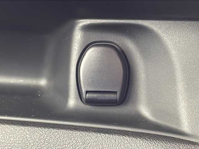 日産 セレナ ハイウェイスター G 千葉県 2016(平28)年 8.2万km ブリリアントホワイトパール 純正ナビ/　CD/DVD/ブルーレイ/クルーズコントロール/車線逸脱警報/衝突軽減ブレーキ/クリアランスソナー/アラウンドビューモニター/パーキングアシスト/両側パワースライド/LEDライト/フォグランプ/ビルトインＥＴＣ/全席ＵＳＢ端子/シートバックテーブル/ロールサンシェード/スマートキー/スタートボタン/フロアマット