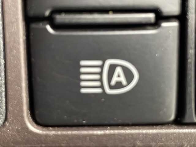 トヨタ タンク 福島県 2019(令1)年 1.6万km ブライトシルバーM /純正SDナビ//Bluetooth//フルセグTV//ETC//バックカメラ//前後ドライブレコーダー//スマートキー//プッシュスタート//前席シートヒーター//片側電動スライドドア//横滑り防止装置//前後コーナーセンサー//衝突被害軽減ブレーキ//盗難防止装置//オートライト//オートハイビーム//アイドリングストップ//サンシェード