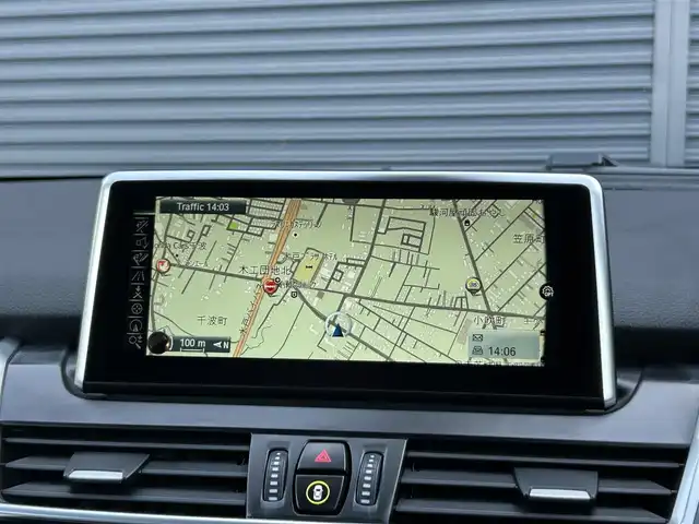 ＢＭＷ ２１８ｄ アクティブツアラー ラグジュアリー 茨城県 2016(平28)年 2.6万km メディテラニアンブルー コンフォ-トパッケージ /パ-キングサポ-トパッケージ /ベ-ジュ革 /シートヒーター /M付PWシ-ト /PWテ-ルゲ-ト /コンフォ-トアクセス /インテリジェントSFT /LDW /ナビ /BT /USB/DVD/CD /バックカメラ /PDC /LEDヘッドライト /オートライト/純正16インチAW /ETC2.0 /禁煙車