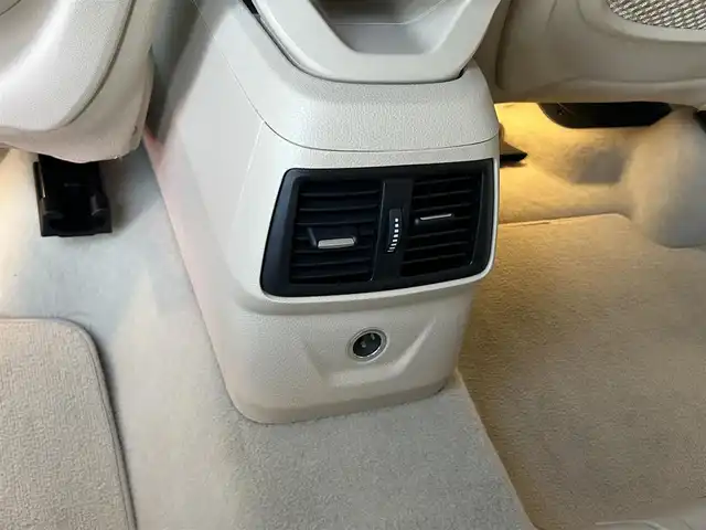 ＢＭＷ ２１８ｄ アクティブツアラー ラグジュアリー 茨城県 2016(平28)年 2.6万km メディテラニアンブルー コンフォ-トパッケージ /パ-キングサポ-トパッケージ /ベ-ジュ革 /シートヒーター /M付PWシ-ト /PWテ-ルゲ-ト /コンフォ-トアクセス /インテリジェントSFT /LDW /ナビ /BT /USB/DVD/CD /バックカメラ /PDC /LEDヘッドライト /オートライト/純正16インチAW /ETC2.0 /禁煙車