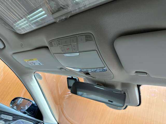 メルセデス・ベンツ ＣＬＳ２２０ｄ スポーツ エクスクルーシブPKG 千葉県 2018(平30)年 2.3万km カバンサイトブルー 白革　/ガラスＳＲ　/ＨＵＤ　/Ｂｕｒｍｅｓｔｅｒ　/ＡＣＣ　/ナビ　/ＴＶ　/３６０°　/ＣａｒＰｌａｙ　/Ｂｌｕｅｔｏｏｔｈ接続　/シートＨ　/ベンチレーション　/電動トランク　/オートハイビーム　/ＲＳＰ　/ドラレコ　/ＥＴＣ