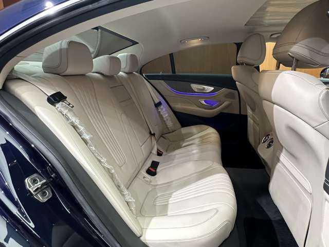メルセデス・ベンツ ＣＬＳ２２０ｄ スポーツ エクスクルーシブPKG 千葉県 2018(平30)年 2.3万km カバンサイトブルー 白革　/ガラスＳＲ　/ＨＵＤ　/Ｂｕｒｍｅｓｔｅｒ　/ＡＣＣ　/ナビ　/ＴＶ　/３６０°　/ＣａｒＰｌａｙ　/Ｂｌｕｅｔｏｏｔｈ接続　/シートＨ　/ベンチレーション　/電動トランク　/オートハイビーム　/ＲＳＰ　/ドラレコ　/ＥＴＣ