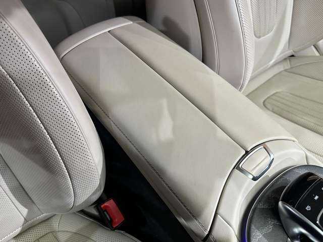 メルセデス・ベンツ ＣＬＳ２２０ｄ スポーツ エクスクルーシブPKG 千葉県 2018(平30)年 2.3万km カバンサイトブルー 白革　/ガラスＳＲ　/ＨＵＤ　/Ｂｕｒｍｅｓｔｅｒ　/ＡＣＣ　/ナビ　/ＴＶ　/３６０°　/ＣａｒＰｌａｙ　/Ｂｌｕｅｔｏｏｔｈ接続　/シートＨ　/ベンチレーション　/電動トランク　/オートハイビーム　/ＲＳＰ　/ドラレコ　/ＥＴＣ