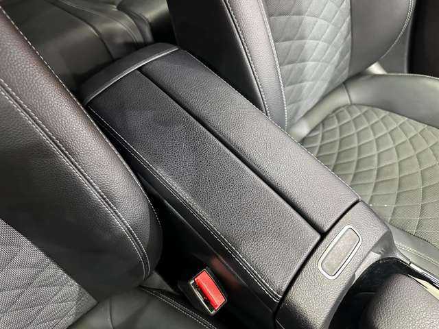 メルセデス・ベンツ ＧＬＢ２００ｄ 千葉県 2020(令2)年 6万km イリジウムシルバー ＡＣＣ　/半革シート　/ナビ　/ＴＶ　/３６０°/Ｂｌｕｅｔｏｏｔｈ接続　/シートヒーター　/電動シート　/電動リアゲート　/ＬＥＤヘッドライト　/衝突軽減ブレーキ　/ＢＳＭ　/ＬＫＡ　/ＥＴＣ　/スマートキー　/７人乗り/禁煙車