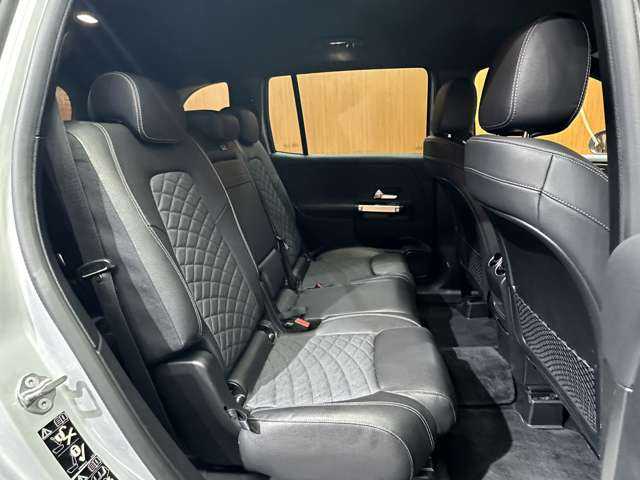 メルセデス・ベンツ ＧＬＢ２００ｄ 千葉県 2020(令2)年 6万km イリジウムシルバー ＡＣＣ　/半革シート　/ナビ　/ＴＶ　/３６０°/Ｂｌｕｅｔｏｏｔｈ接続　/シートヒーター　/電動シート　/電動リアゲート　/ＬＥＤヘッドライト　/衝突軽減ブレーキ　/ＢＳＭ　/ＬＫＡ　/ＥＴＣ　/スマートキー　/７人乗り/禁煙車