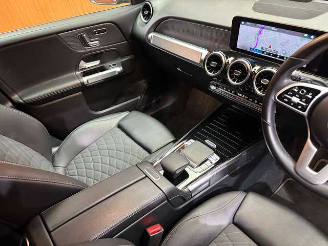 メルセデス・ベンツ ＧＬＢ２００ｄ 千葉県 2020(令2)年 6万km イリジウムシルバー ＡＣＣ　/半革シート　/ナビ　/ＴＶ　/３６０°/Ｂｌｕｅｔｏｏｔｈ接続　/シートヒーター　/電動シート　/電動リアゲート　/ＬＥＤヘッドライト　/衝突軽減ブレーキ　/ＢＳＭ　/ＬＫＡ　/ＥＴＣ　/スマートキー　/７人乗り/禁煙車