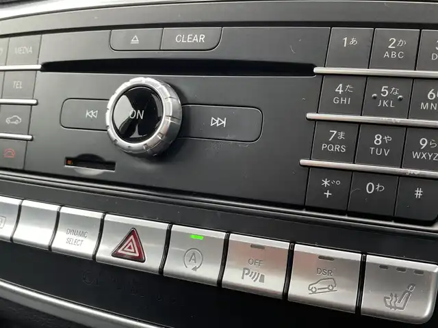 メルセデス・ベンツ ＧＬＡ２２０ 4マチック 東京都 2018(平30)年 4.2万km ポーラホワイト レーダーセーフティパッケージ/サンルーフ/純正ナビ/フルセグTV/Bluetooth接続/バックモニター/電動リアゲート/haman/kardon/ブラインドスポットモニター/レーンキープアシスト/衝突被害軽減ブレーキ/レーダークルーズコントロール/ステアリングスイッチ/ETC/ドライブレコーダー/電動パワーシート/フルオートエアコン/サイドエアバック/カーテンエアバック