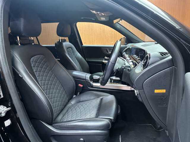 メルセデス・ベンツ ＧＬＢ２００ｄ 千葉県 2020(令2)年 3.5万km オブシディアンブラック ワンオーナー/パノラマＳＲ　/純正ナビ　/３６０°カメラ　/ＡＣＣ　/シートヒーター　/パワーシート　/ＬＥＤヘッドライト　/電動リアゲート　/Ｐアシスト