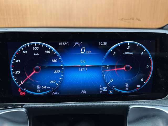 メルセデス・ベンツ ＧＬＢ２００ｄ 千葉県 2020(令2)年 3.5万km オブシディアンブラック ワンオーナー/パノラマＳＲ　/純正ナビ　/３６０°カメラ　/ＡＣＣ　/シートヒーター　/パワーシート　/ＬＥＤヘッドライト　/電動リアゲート　/Ｐアシスト