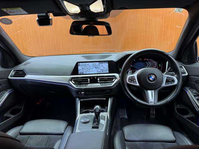 ＢＭＷ ３３０ｉ Mスポーツ 千葉県 2019(平31)年 2.6万km 黒 イノベーションパッケージ　/コンフォートパッケージ　/ファストトラックパッケージ　/ヘッドアップディスプレイ　/ＡＣＣ　/３６０°カメラ　/ＡｐｐｌｅＣａｒＰｌａｙ