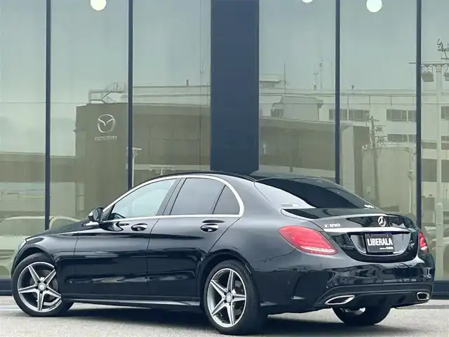 メルセデス・ベンツ Ｃ１８０ アバンギャルド AMGライン 石川県 2014(平26)年 4.9万km 黒 純正ナビ/フルセグTV/バックカメラ/ETC/アダプティブクルーズコントロール/パワーシート/アンチロック・ブレーキ・システム/衝突被害軽減システム/横滑り防止装置/前後コーナーセンサー/レーンキープアシスト/パーキングアシスト/盗難防止装置/オートマチックハイビーム/LEDヘッドライ/純正アルミホイール/スマートキー