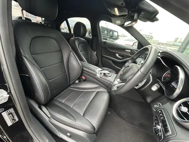 メルセデス・ベンツ Ｃ１８０ アバンギャルド AMGライン 石川県 2014(平26)年 4.9万km 黒 純正ナビ/フルセグTV/バックカメラ/ETC/アダプティブクルーズコントロール/パワーシート/アンチロック・ブレーキ・システム/衝突被害軽減システム/横滑り防止装置/前後コーナーセンサー/レーンキープアシスト/パーキングアシスト/盗難防止装置/オートマチックハイビーム/LEDヘッドライ/純正アルミホイール/スマートキー