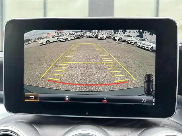 メルセデス・ベンツ Ｃ１８０ アバンギャルド AMGライン 石川県 2014(平26)年 4.9万km 黒 純正ナビ/フルセグTV/バックカメラ/ETC/アダプティブクルーズコントロール/パワーシート/アンチロック・ブレーキ・システム/衝突被害軽減システム/横滑り防止装置/前後コーナーセンサー/レーンキープアシスト/パーキングアシスト/盗難防止装置/オートマチックハイビーム/LEDヘッドライ/純正アルミホイール/スマートキー