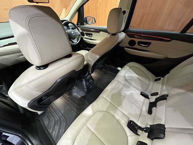 ＢＭＷ ２１８ｄ グランツアラー ラグジュアリー 千葉県 2019(平31)年 6.3万km メディテラニアンブルー ＡＣＣ　/コンフォートＰＫＧ　/白革シート　/ＨＵＤ　/ナビ　/Ｂカメラ　/Ｂｌｕｅｔｏｏｔｈ接続　/電動シート　/シートヒーター　/電動リアゲート　/ＰＤＣ　/衝突軽減Ｂ　/ＬＫＡ　/ＬＥＤヘッドライト　/コンフォートアクセス