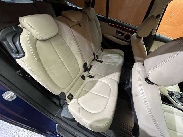 ＢＭＷ ２１８ｄ グランツアラー ラグジュアリー 千葉県 2019(平31)年 6.3万km メディテラニアンブルー ＡＣＣ　/コンフォートＰＫＧ　/白革シート　/ＨＵＤ　/ナビ　/Ｂカメラ　/Ｂｌｕｅｔｏｏｔｈ接続　/電動シート　/シートヒーター　/電動リアゲート　/ＰＤＣ　/衝突軽減Ｂ　/ＬＫＡ　/ＬＥＤヘッドライト　/コンフォートアクセス