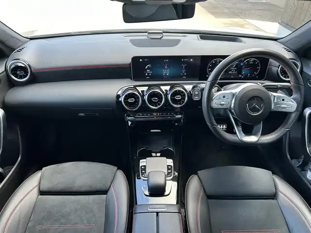 メルセデス・ベンツ Ｍ・ベンツ Ａ２００ｄ AMGライン 埼玉県 2019(令1)年 1.9万km 白 ワンオーナー /ACC /黒半革シート /純正ナビ /アドバンスドパッケージ /レーダーセーフティーパッケージ /全周囲カメラ /前席シートヒータ― /アドバンスドサウンド /HUD /BSM /ドライブレコーダー /ETC /純正18インチアルミホイール