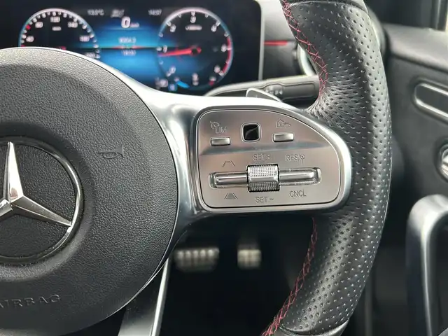 メルセデス・ベンツ Ｍ・ベンツ Ａ２００ｄ AMGライン 埼玉県 2019(令1)年 1.9万km 白 ワンオーナー /ACC /黒半革シート /純正ナビ /アドバンスドパッケージ /レーダーセーフティーパッケージ /全周囲カメラ /前席シートヒータ― /アドバンスドサウンド /HUD /BSM /ドライブレコーダー /ETC /純正18インチアルミホイール