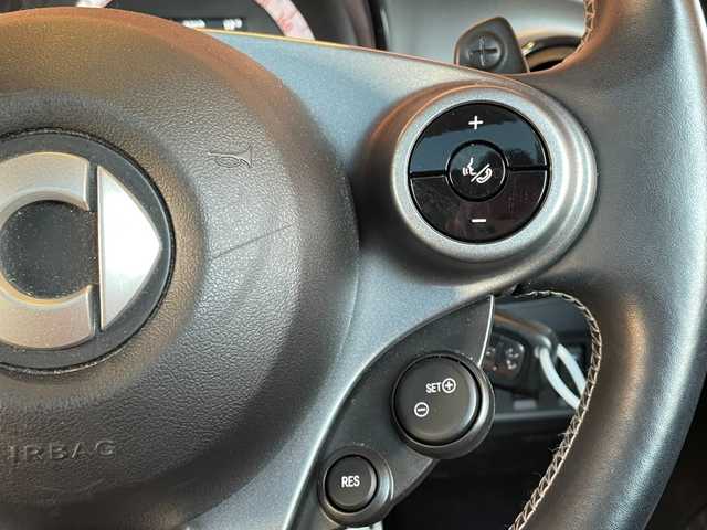 スマート ＭＣＣ スマート フォーフォー BRABUSスポーツ 愛知県 2018(平30)年 1.8万km 青Ｍ 社外9インチナビ/フルセグTV/Bluetooth/パノラマガラスルーフ/黒革シート/シートヒーター/アイドリングストップ/コーナーセンサー/衝突被害軽減ブレーキ/クルーズコントロール/パドルシフト/純正17インチアルミ