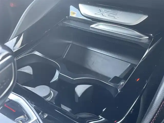 ＢＭＷ Ｘ４ xDrive 20d Mスポーツ 静岡県 2022(令4)年 1.2万km アルピンホワイトⅢ ワンオーナー/IDriveHDDナビフルセグTVBluetooth/全方位カメラ/Hilineパッケージ/ブラックレザーシートシートヒーター/前席パワーシート運転席メモリー機能/パワーバックドア/アンビエントライト/インテリジェントセーフティ/衝突軽減ブレーキ車線逸脱警告/ACCブラインドスポットモニター/ステアリングサポート/ヘッドアップディスプレイ/コンフォートアクセス/ミラー一体型DSRCETC/前後ドライブレコーダー