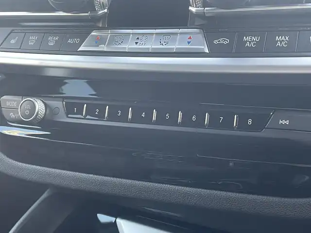 ＢＭＷ Ｘ４ xDrive 20d Mスポーツ 静岡県 2022(令4)年 1.2万km アルピンホワイトⅢ ワンオーナー/IDriveHDDナビフルセグTVBluetooth/全方位カメラ/Hilineパッケージ/ブラックレザーシートシートヒーター/前席パワーシート運転席メモリー機能/パワーバックドア/アンビエントライト/インテリジェントセーフティ/衝突軽減ブレーキ車線逸脱警告/ACCブラインドスポットモニター/ステアリングサポート/ヘッドアップディスプレイ/コンフォートアクセス/ミラー一体型DSRCETC/前後ドライブレコーダー