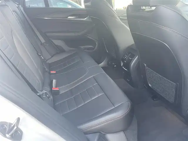 ＢＭＷ Ｘ４ xDrive 20d Mスポーツ 静岡県 2022(令4)年 1.2万km アルピンホワイトⅢ ワンオーナー/IDriveHDDナビフルセグTVBluetooth/全方位カメラ/Hilineパッケージ/ブラックレザーシートシートヒーター/前席パワーシート運転席メモリー機能/パワーバックドア/アンビエントライト/インテリジェントセーフティ/衝突軽減ブレーキ車線逸脱警告/ACCブラインドスポットモニター/ステアリングサポート/ヘッドアップディスプレイ/コンフォートアクセス/ミラー一体型DSRCETC/前後ドライブレコーダー