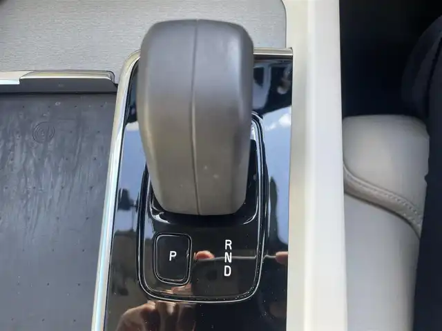 ボルボ ボルボ Ｖ６０ クロスカントリー B5 AWD 栃木県 2022(令4)年 3.1万km 白 純正ナビ（BT/フルセグ/AppleCarPlay)/全方位カメラ/全席シートヒーター/パーキングアシスト/D/N席パワーシート/アクティブベンディングライト/パワーバックドア/ブラインドストップモニター/レーンキープアシスト/前後ドライブレコーダー/ETC2.0